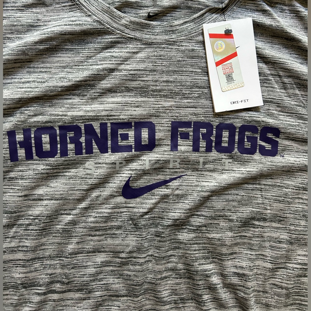 “The Nike Tee” Dri-FIT Shirt TCU Horned Frogs “SPIRIT” Team Issued Shirt